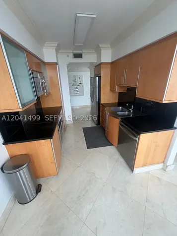 6365 Collins Avenue Miami Beach FL 33141