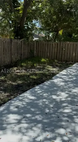 211 SW 15th Terrace Homestead FL 33030