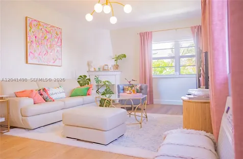 1559 Meridian Avenue Miami Beach FL 33139