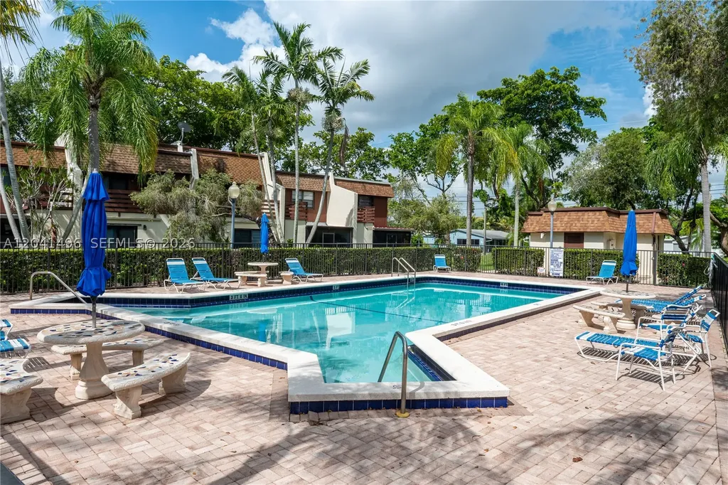 2133 N 14th Avenue Hollywood FL 33020