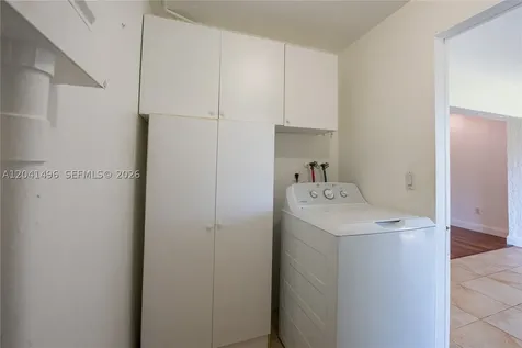 2133 N 14th Avenue Hollywood FL 33020