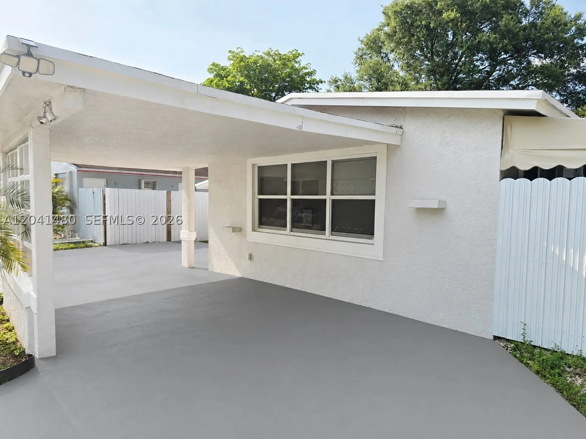2820 NW 14th Court Fort Lauderdale FL 33311