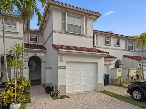 10966 NW 43rd Terrace Doral FL 33178