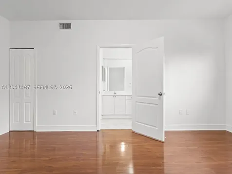 10966 NW 43rd Terrace Doral FL 33178