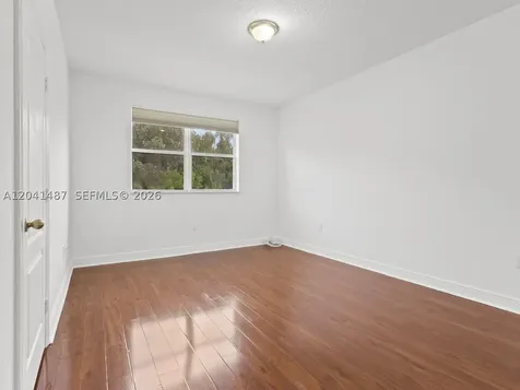 10966 NW 43rd Terrace Doral FL 33178