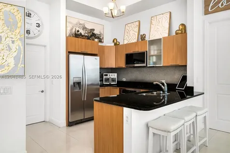 480 NE 30th Street Miami FL 33137