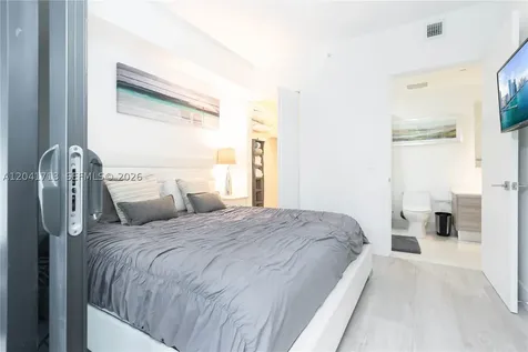 121 NE 34th Street Miami FL 33137
