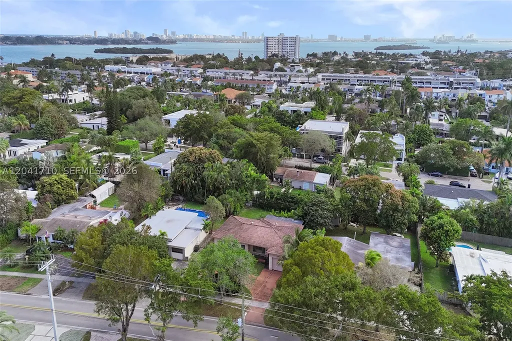 2070 Keystone Boulevard North Miami FL 33181