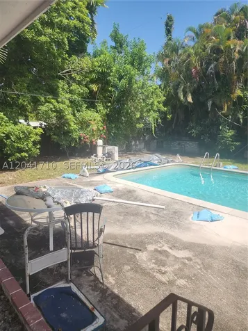 2070 Keystone Boulevard North Miami FL 33181