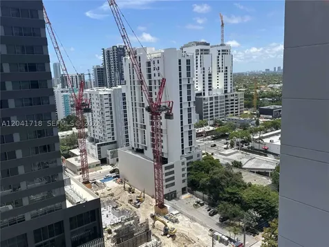 690 SW 1st Court Miami FL 33130