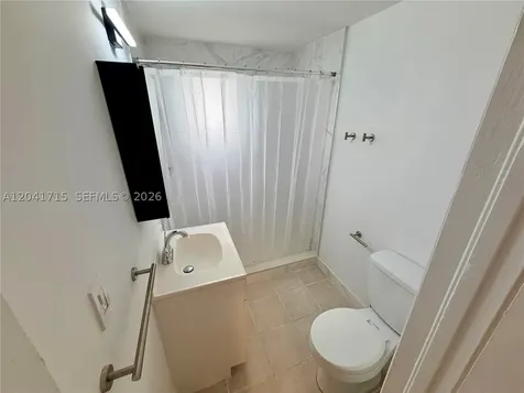 255 NW 32nd Street Miami FL 33127
