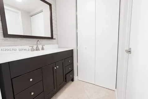 690 SW 1st Court Miami FL 33130