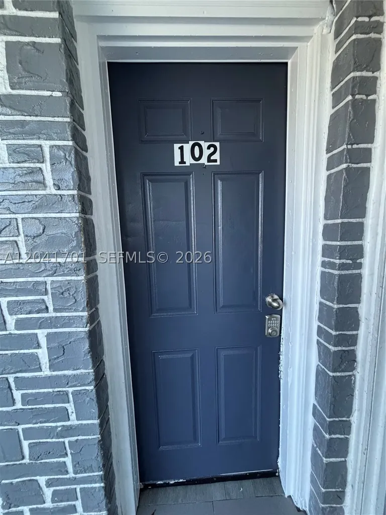 1843 Dewey Street Hollywood FL 33020