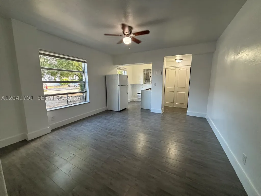 1843 Dewey Street Hollywood FL 33020