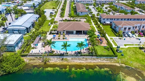 21018 NE 8th Avenue Miami FL 33179