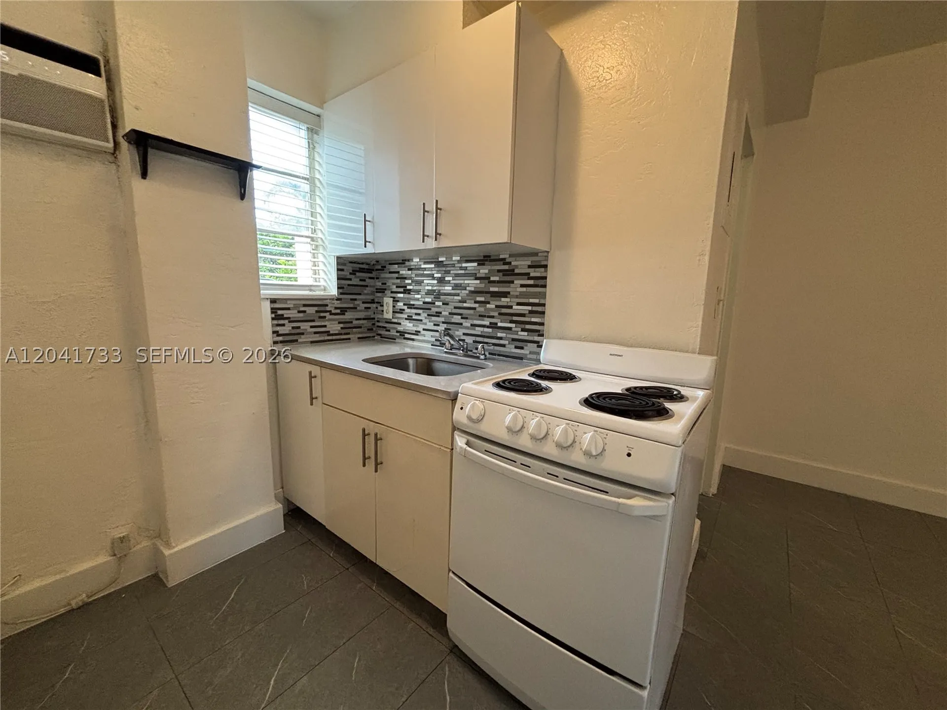 1843 Dewey Street Hollywood FL 33020