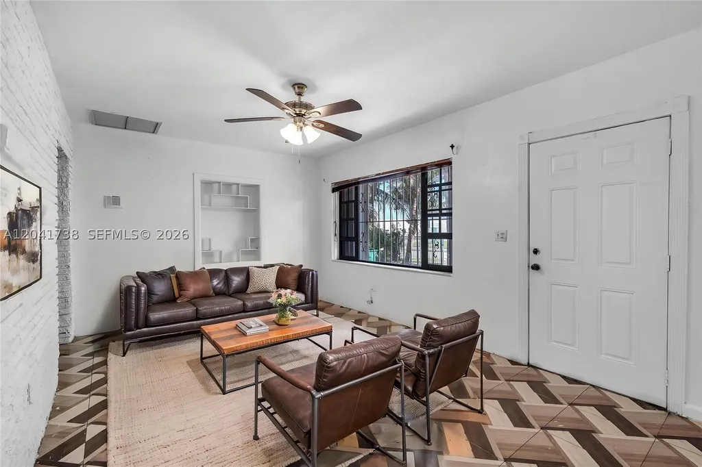 576 NW 147th Street Miami FL 33168