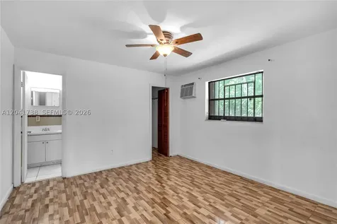 576 NW 147th Street Miami FL 33168