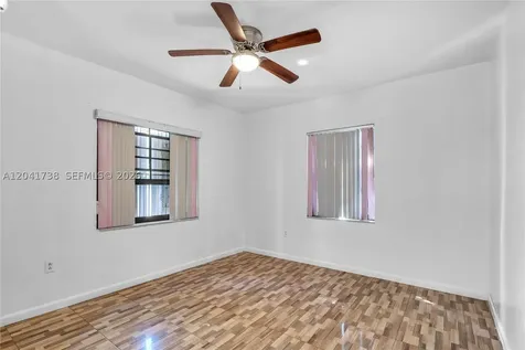 576 NW 147th Street Miami FL 33168