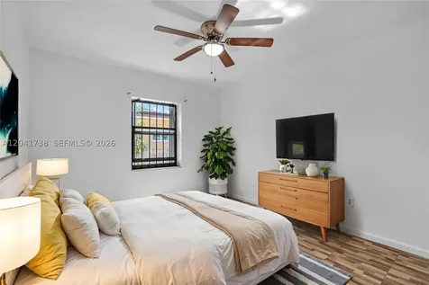576 NW 147th Street Miami FL 33168