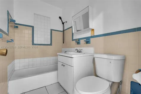 576 NW 147th Street Miami FL 33168