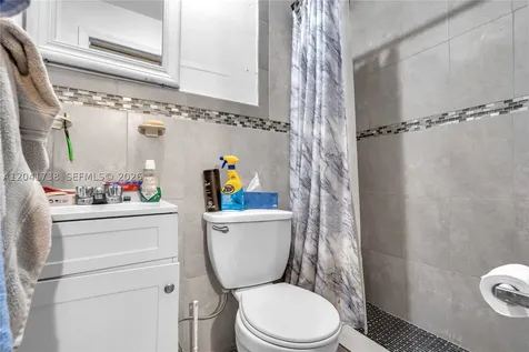 576 NW 147th Street Miami FL 33168