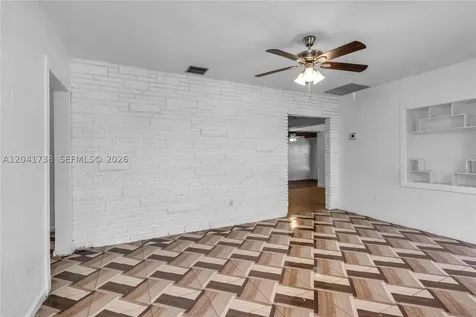 576 NW 147th Street Miami FL 33168