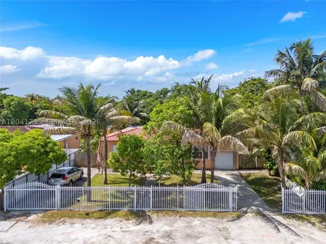 576 NW 147th Street Miami FL 33168