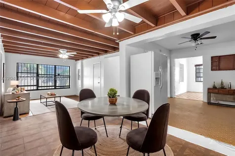 576 NW 147th Street Miami FL 33168