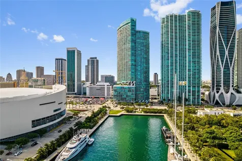 888 Biscayne Boulevard Miami FL 33132