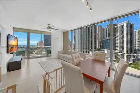 888 Biscayne Boulevard Miami FL 33132