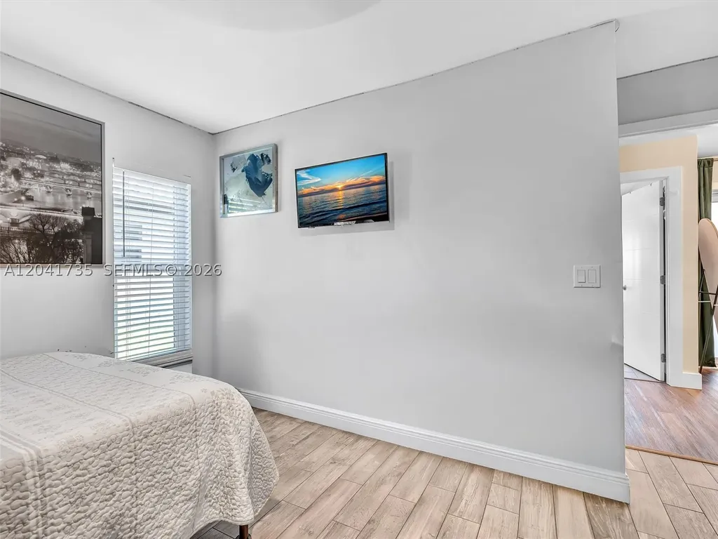1851 Riverwood Lane Coral Springs FL 33071