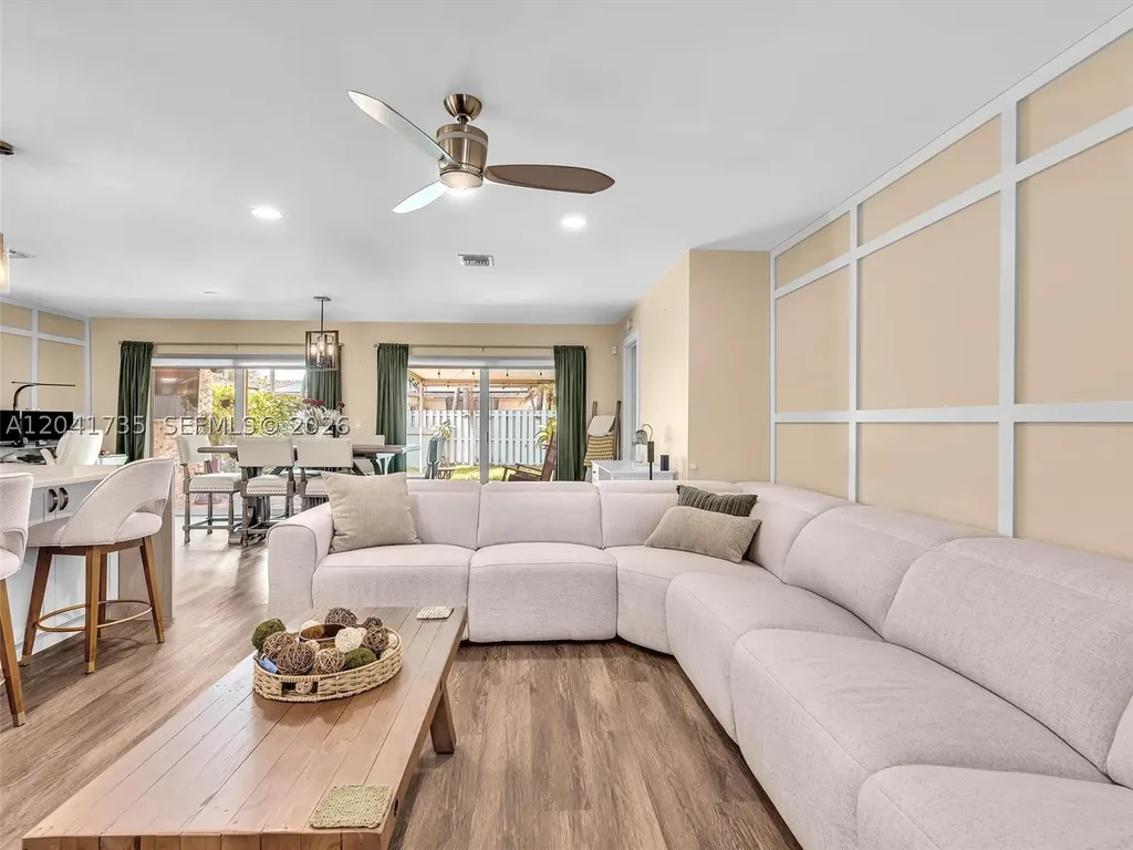 1851 Riverwood Lane Coral Springs FL 33071