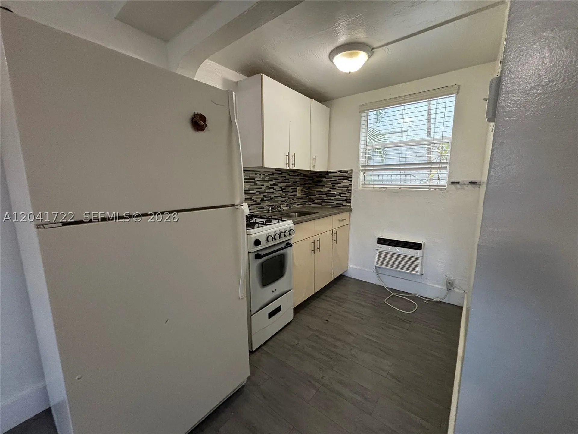 1843 Dewey Street Hollywood FL 33020