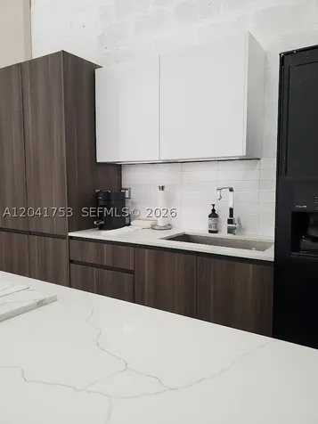 2017 NW 135 Avenue Miami FL 33182