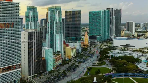 253 NE 2nd Street Miami FL 33132