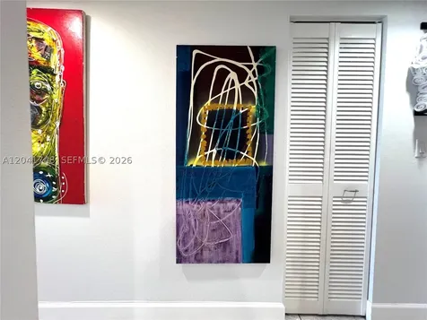 2401 Collins Avenue Miami Beach FL 33140