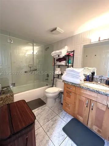 2401 Collins Avenue Miami Beach FL 33140