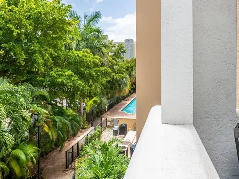 17145 N Bay Road Sunny Isles Beach FL 33160