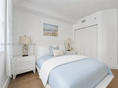 17145 N Bay Road Sunny Isles Beach FL 33160