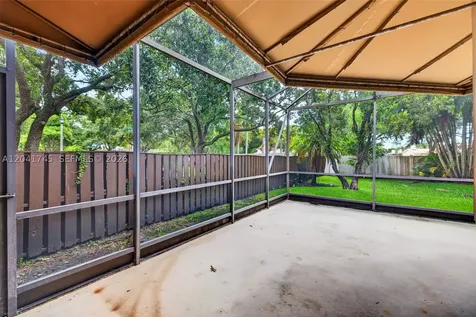 1380 NW 103rd Terrace Plantation FL 33322