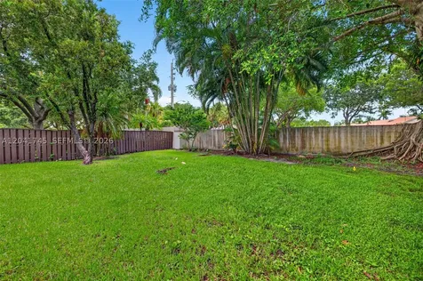 1380 NW 103rd Terrace Plantation FL 33322
