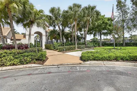 1380 NW 103rd Terrace Plantation FL 33322