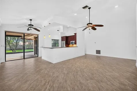 1380 NW 103rd Terrace Plantation FL 33322