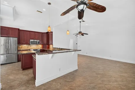 1380 NW 103rd Terrace Plantation FL 33322