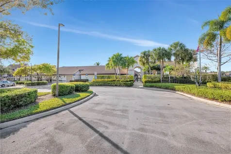 1380 NW 103rd Terrace Plantation FL 33322