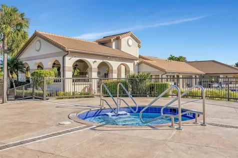 1380 NW 103rd Terrace Plantation FL 33322