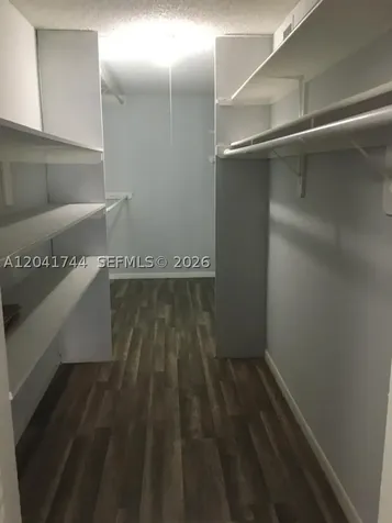 6930 Miami Gardens Drive Hialeah FL 33015