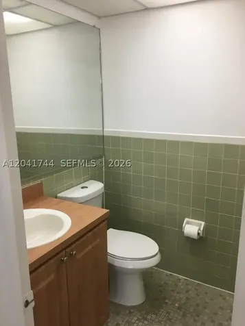 6930 Miami Gardens Drive Hialeah FL 33015