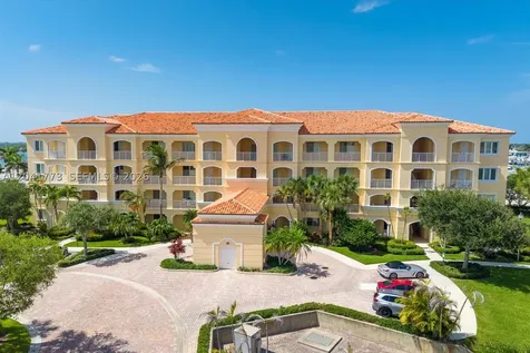 38 E Harbour Isle Drive E Fort Pierce FL 34949